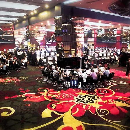 Ξενοδοχείο Grand Pasha Luxury & Casino 5*
