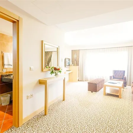 Grand Pasha Luxury & Casino 5* 니코시아