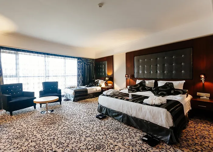 Grand Pasha Luxury & Casino 5* ニコシア