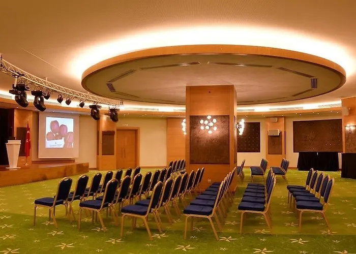 ホテル Grand Pasha Luxury & Casino