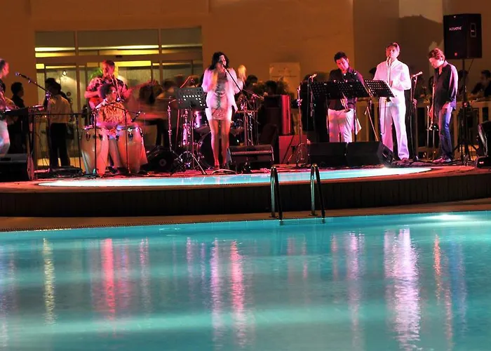 ホテル Grand Pasha Luxury & Casino