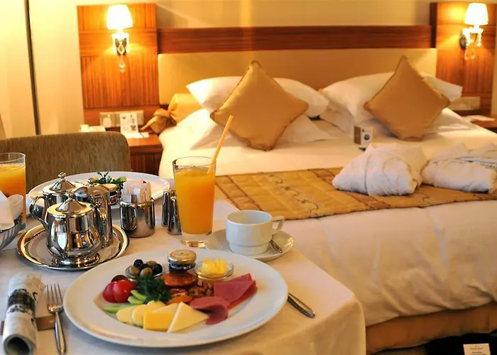 Grand Pasha Luxury & Casino ホテル ニコシア