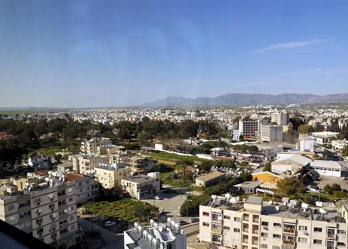 Grand Pasha Luxury & Casino 5* ニコシア