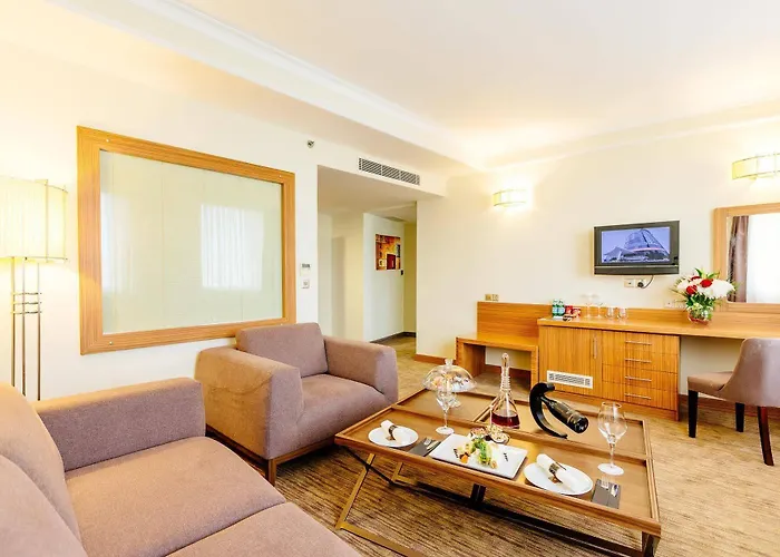 ホテル Grand Pasha Luxury & Casino 5*