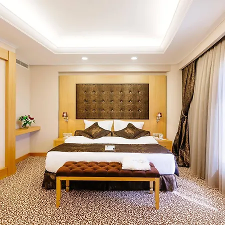 Grand Pasha Luxury & Casino 호텔 니코시아